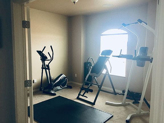 Study/workout area
