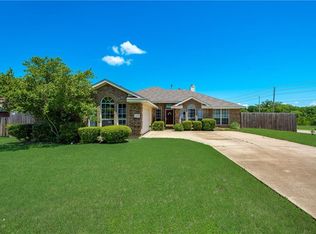 3119 Deerhollow Dr, Mesquite, TX 75181