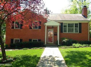 5908 Greenlawn Dr, Bethesda, MD