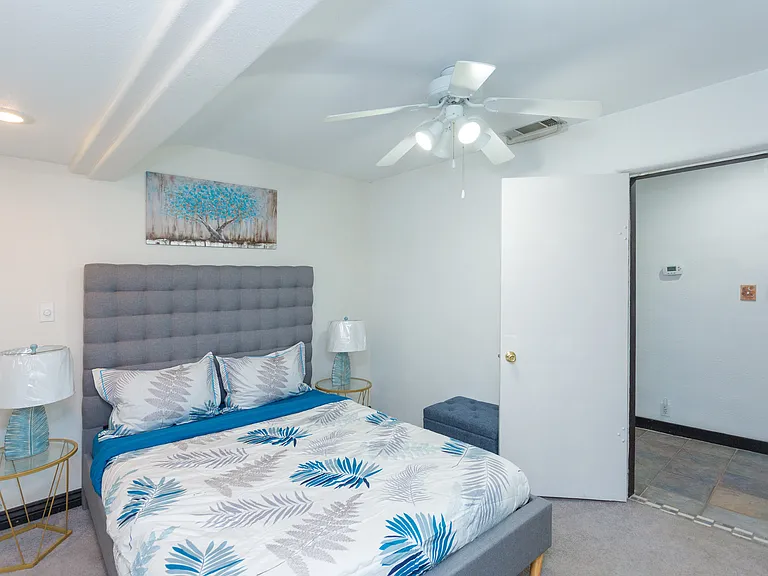 610 W Hermosa Dr — Photo 33