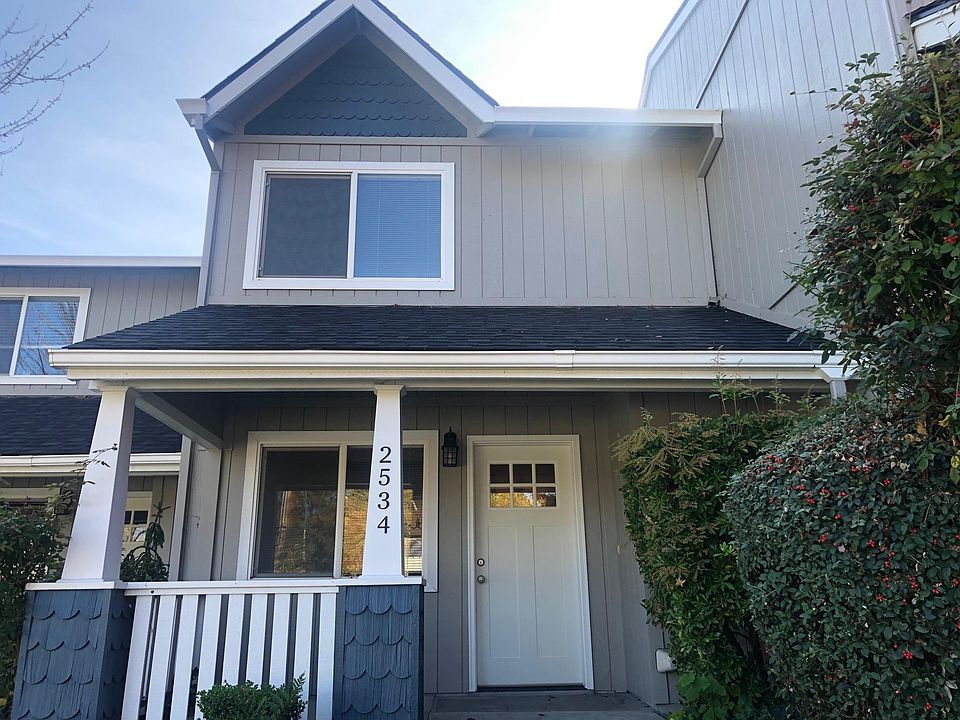 1st image of 2534 Siskiyou Blvd