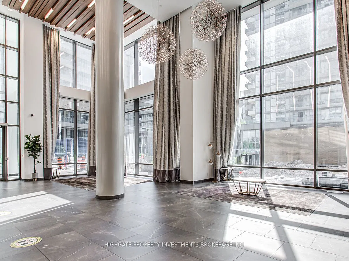 2 bed, $2,450 — Photo 2