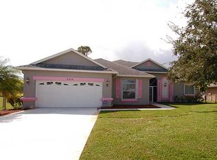 2210 SE Genoa St, Port Saint Lucie, FL 34952