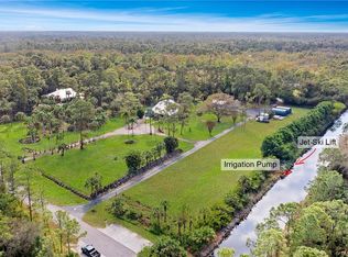 840 Jung Blvd W, Naples, FL 34120