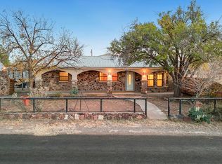 1006 E Avenue I, Alpine, TX 79830