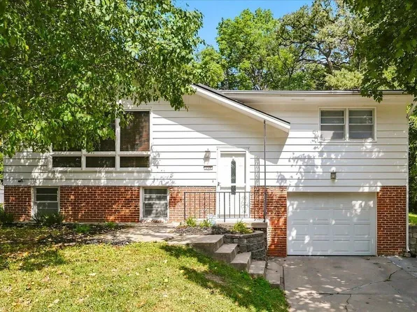 238 Sylvan Dr, Council Bluffs, IA 51503