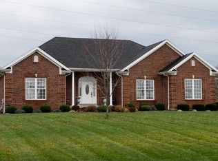 6015 Pebble Creek Dr, Floyds Knobs, IN 47119