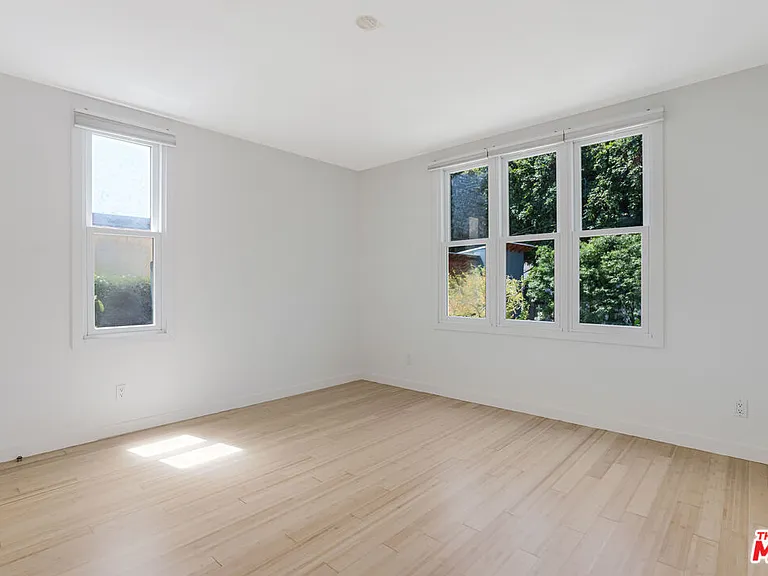 4155 Lincoln Ave — Photo 18