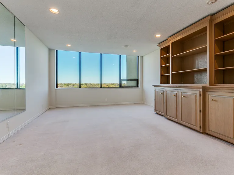 6335 W Northwest Hwy #815 — Photo 9