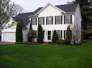 294 Haussauer Rd, Getzville, NY 14068