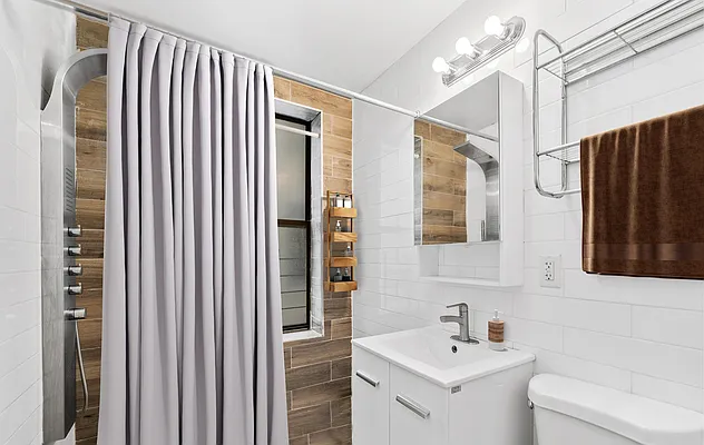 Rented by Vector New York, LLC | media 4