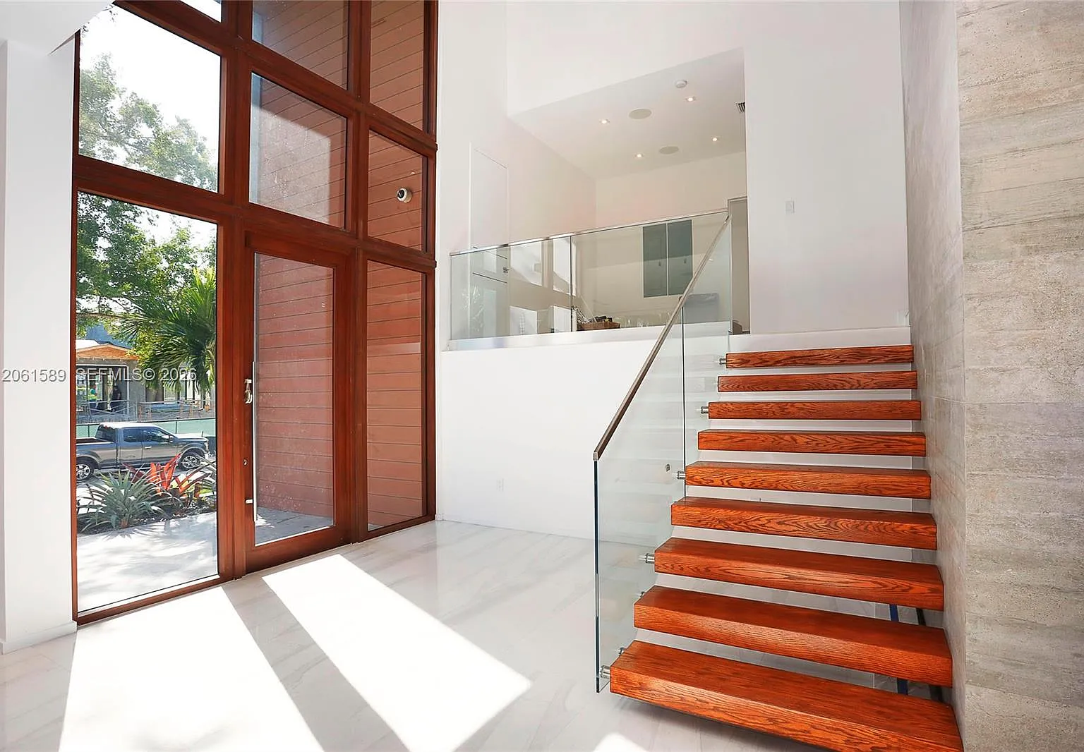 Tropical Isle Homes Sub 4 — Photo 3