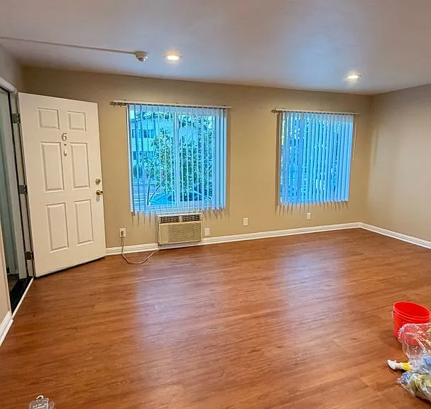 1911 California St — Photo 6