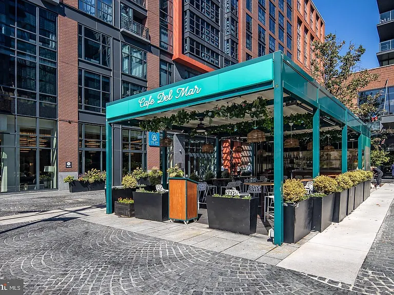 525 Water St SW #324 — Photo 39