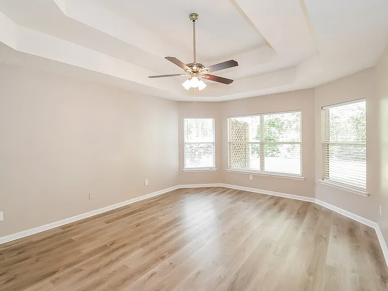 7915 Timberlin Park Blvd — Photo 9