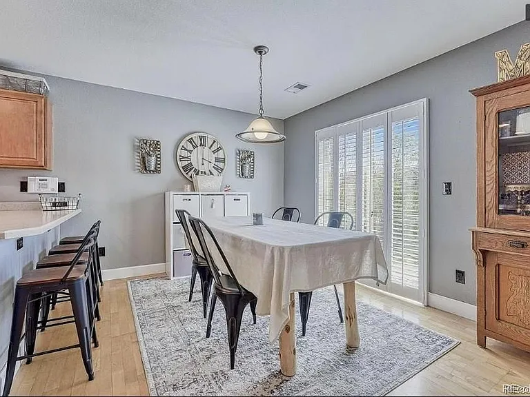 3546 Wonder Dr — Photo 6