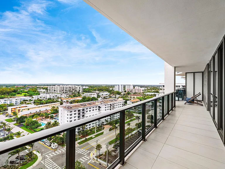 900 N Ocean Blvd #1504 — Photo 40