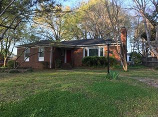 4431 Halstead Dr, Charlotte, NC 28209