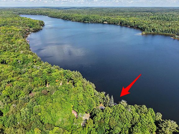 5th image of 3018 W Duck Lake Rd