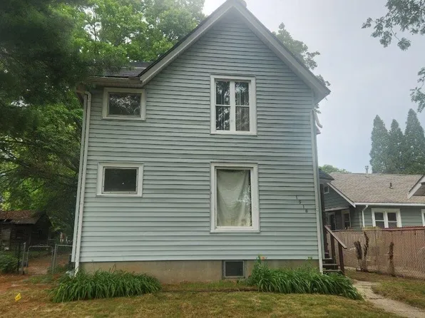 1518 9th Ave, Rockford, IL 61104