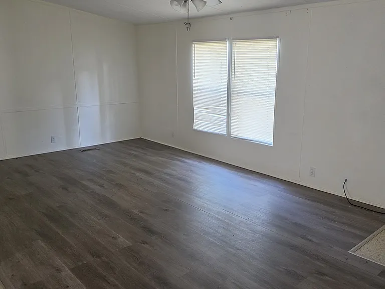 5009 Dogwood Ln #19 — Photo 4