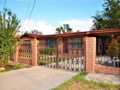 3305 Garfield St, Laredo, TX, 78043