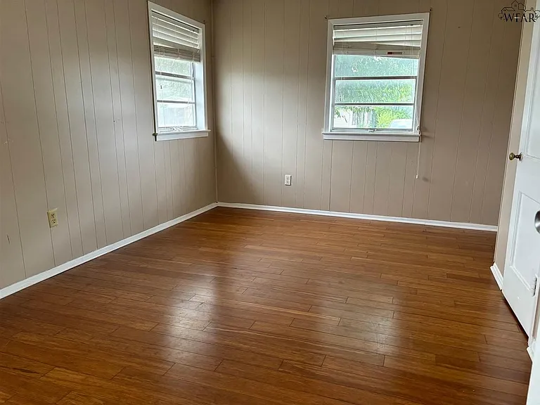 4009 Boren Ave — Photo 7