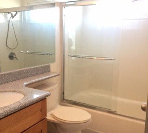 4th image of 3409 Prince Albert Ct