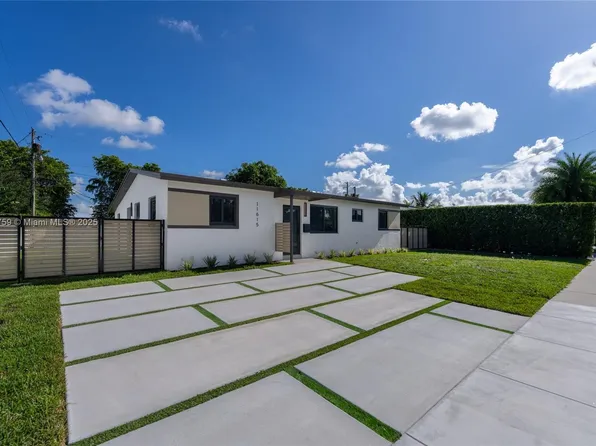 11615 SW 136th Ter, Miami, FL 33176