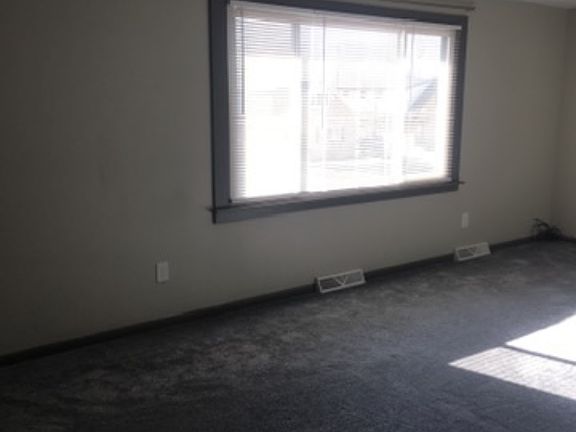 5th image of 54 N Seine Dr #A
