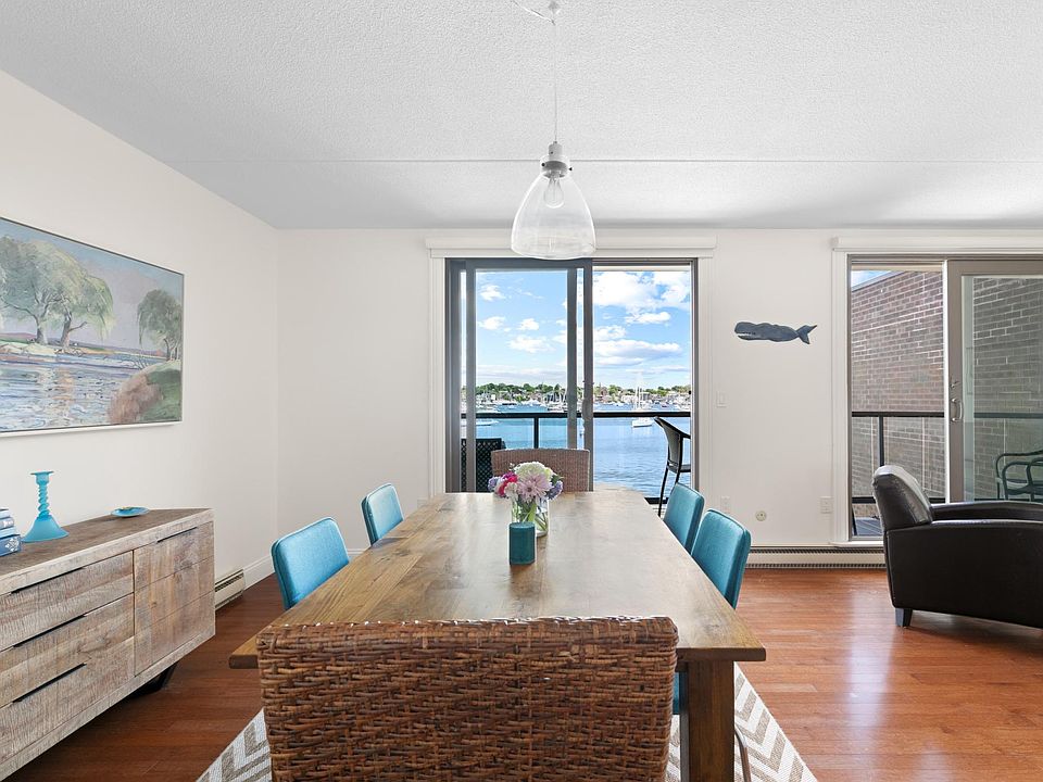 1315 Capella S Newport RI Zillow