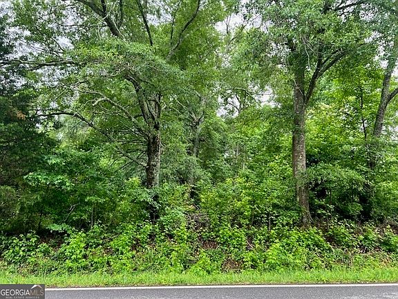 2nd image of 1115 Indian Creek Rd