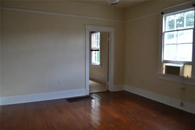 2550 Clover St — Photo 6