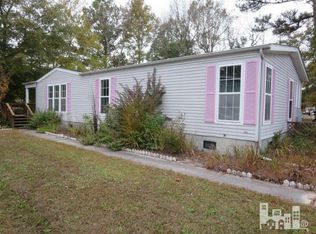 607 Outrigger Ct, Hampstead, NC 28443