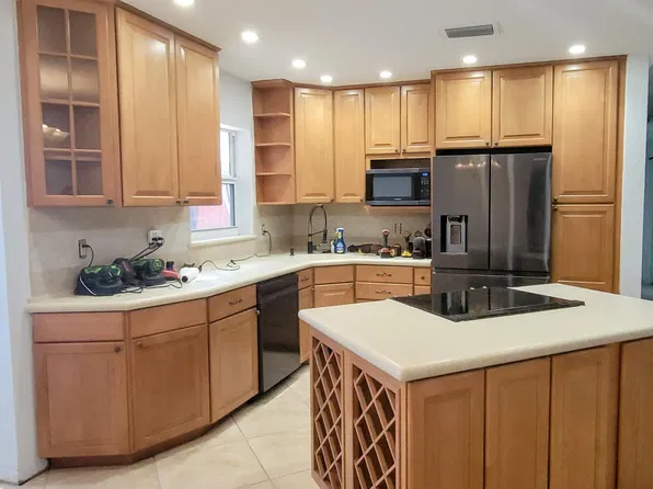 4420 NW 12TH Street, Fort Lauderdale, FL 33311