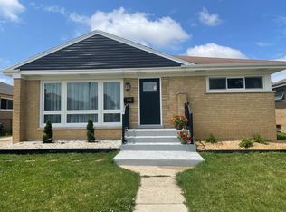 4600 Grace St, Schiller Park, IL