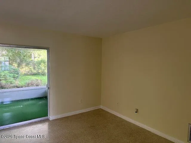 305 Marlin Dr S — Photo 4