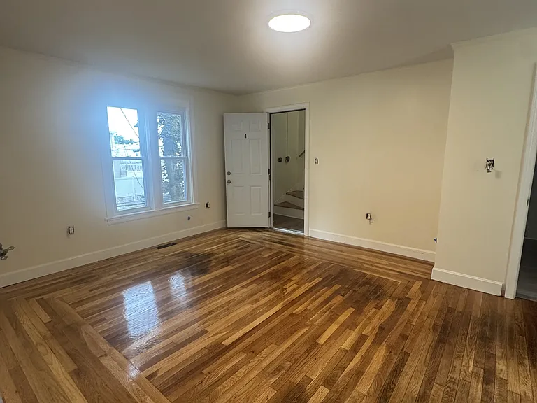 114 Prospect St #1 — Photo 5