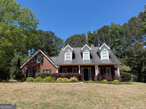 15 Wellington Mnr, Sharpsburg, GA 30277