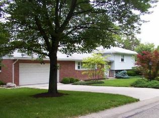 14 Piccadilly Dr, Hamilton, OH 45013