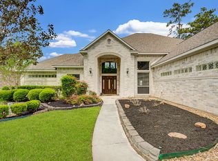 18730 E Cool Breeze Ln, Montgomery, TX 77356