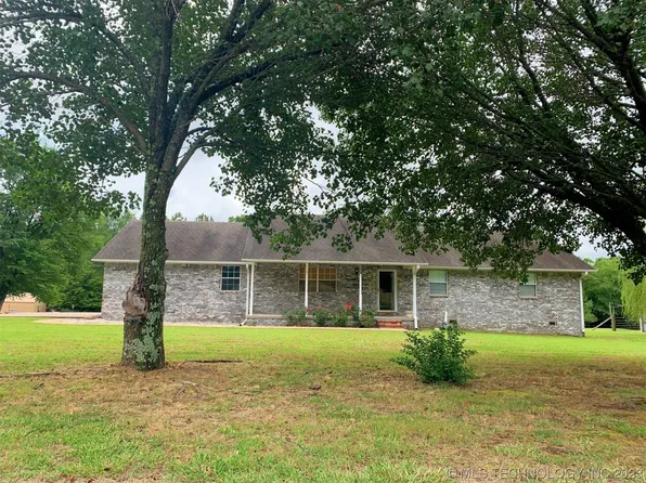 21891 S Jules Valdez Rd, Tahlequah, OK 74464