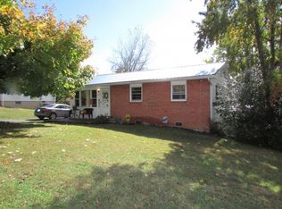 506 Bradley St, Elizabethton, TN 37643