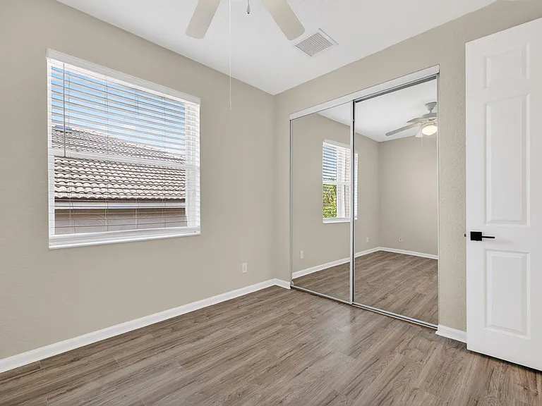 2237 SW Newport Isles Blvd — Photo 37