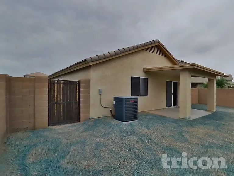 1491 E Stirrup Ln — Photo 18