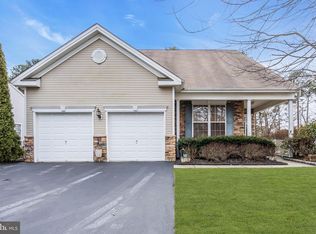 121 Golf View Dr, Little Egg Harbor, NJ 08087