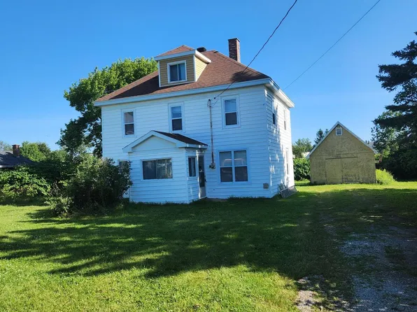 35 Regent St, North Sydney, NS B2A 2E7