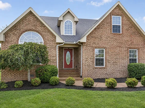 106 Emma Dr, Portland, TN 37148