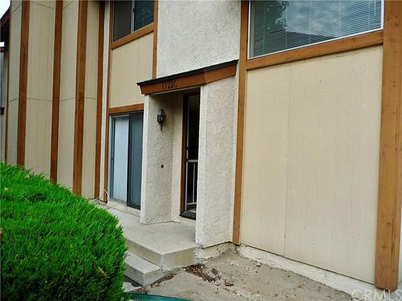 3rd image of 1722 E G St APT C