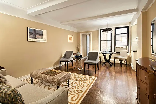 Sold by Town Residential | media 2